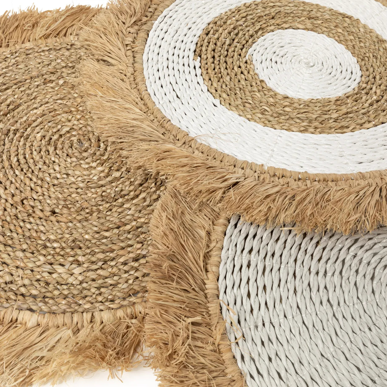 The Seagrass Raffia Placemat - White Natural_40