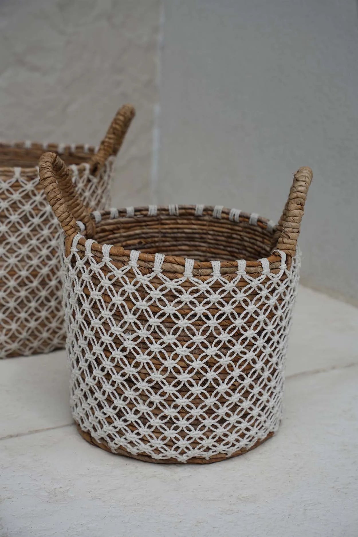 The Crossed Stitched Macrame Basket - S