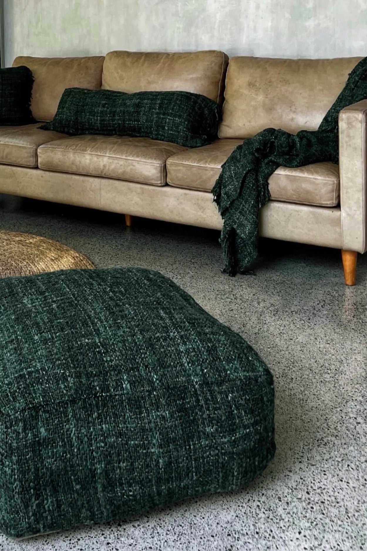 The Oh My Gee Pouffe - Forest Green_40