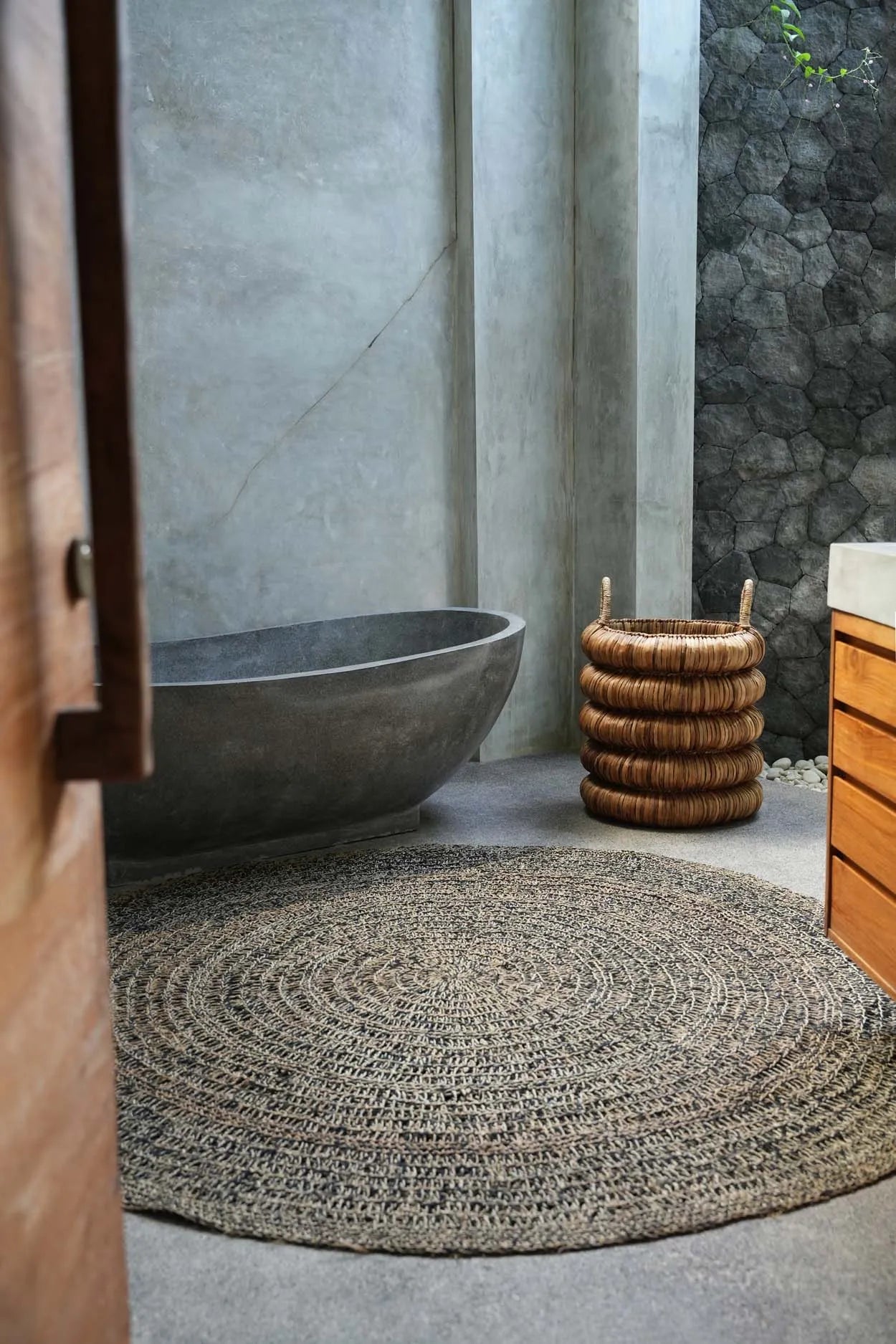 The Seagrass Carpet - Natural Black - 200"